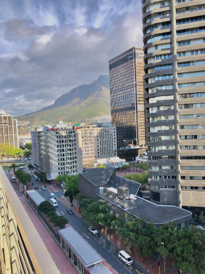 Icon Self Catering Apartment In Cape Town Near Waterfront And Cticc المظهر الخارجي الصورة