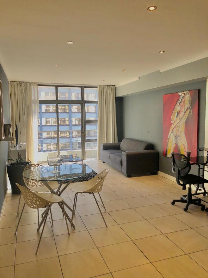 Icon Self Catering Apartment In Cape Town Near Waterfront And Cticc المظهر الخارجي الصورة